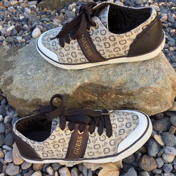 Guess Shoes - Guess GF Benice